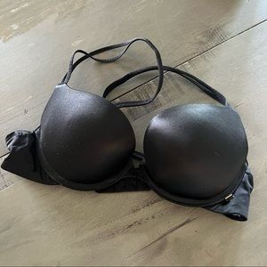 Black Victoria’s Secret Bra